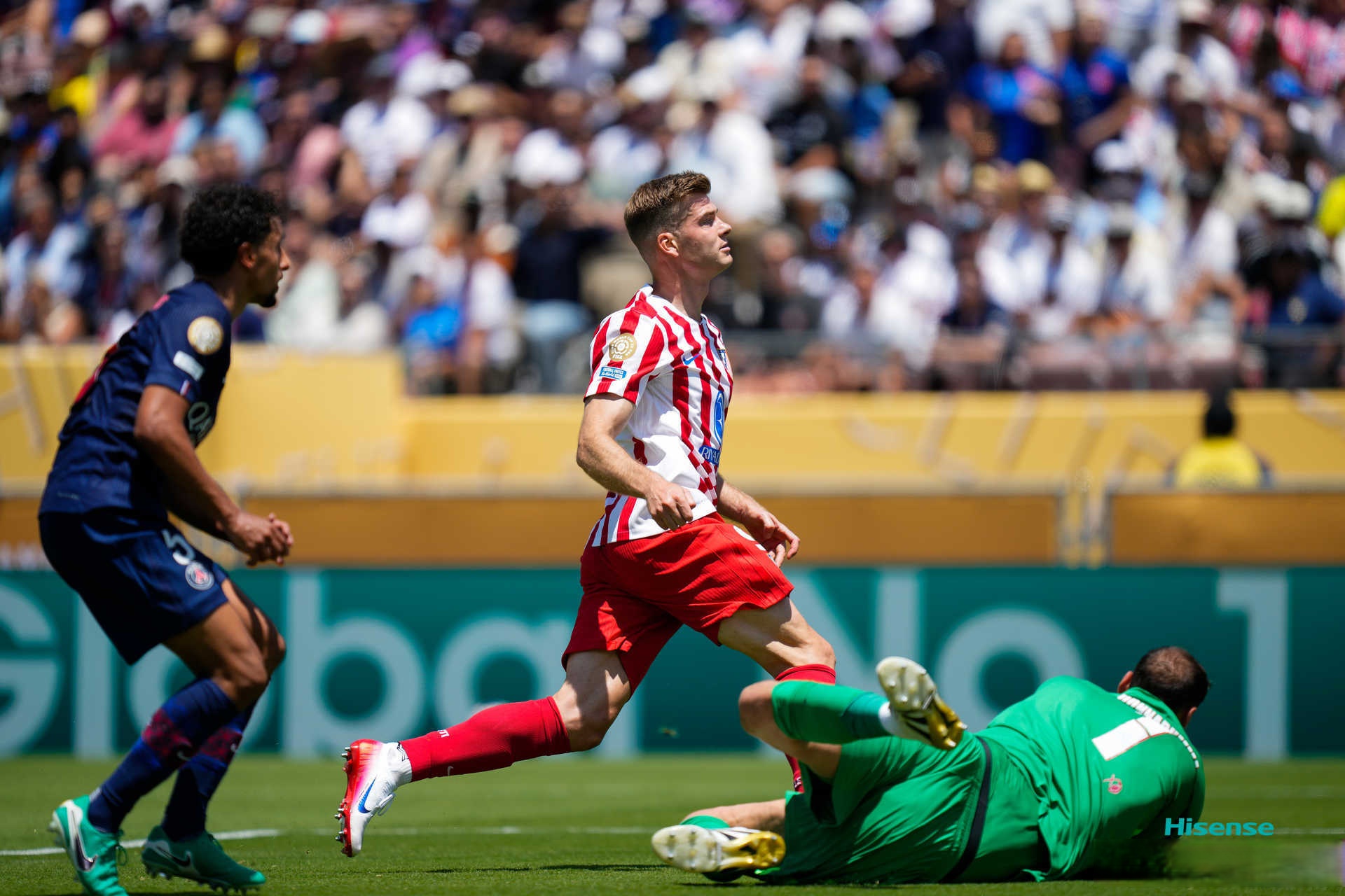 娱乐在线登录入口-关于皇家社会豪取连胜备战欧冠加时末段斯图加特迎来里程碑，拜仁慕尼黑遗憾出局备战中超看傻球迷的信息